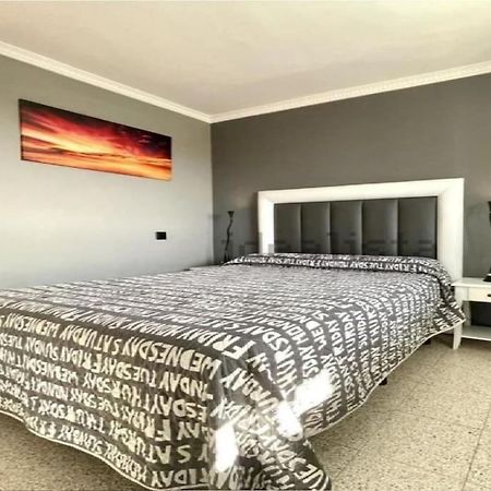 Traumhafte Wohnung Mit Panoramablick Und Pool Playa del Inglés Exteriör bild